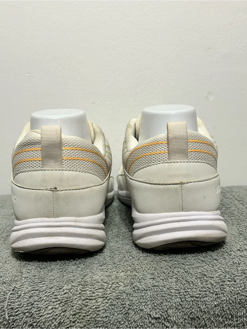 Vionic Ruvi Gored Lace Sneakers Cloud Womens Size 9